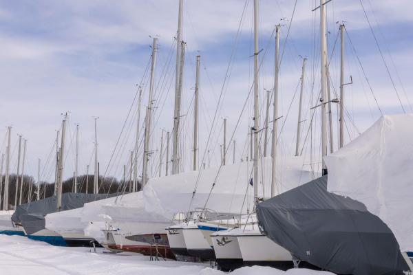 Outdoor winter storage at Wye Heritage